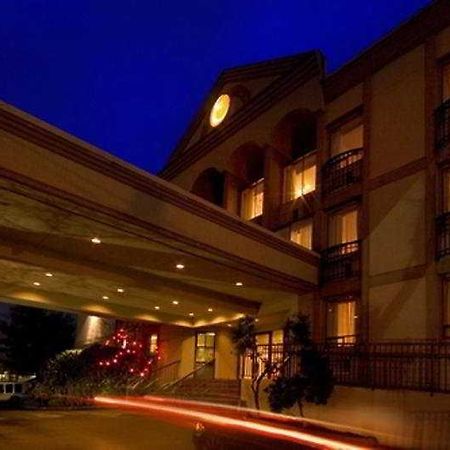 Executive Inn Express Vancouver Airport ريتشموند، كولومبيا البريطانية المظهر الخارجي الصورة