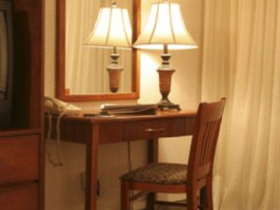 Executive Inn Express Vancouver Airport ريتشموند، كولومبيا البريطانية الغرفة الصورة